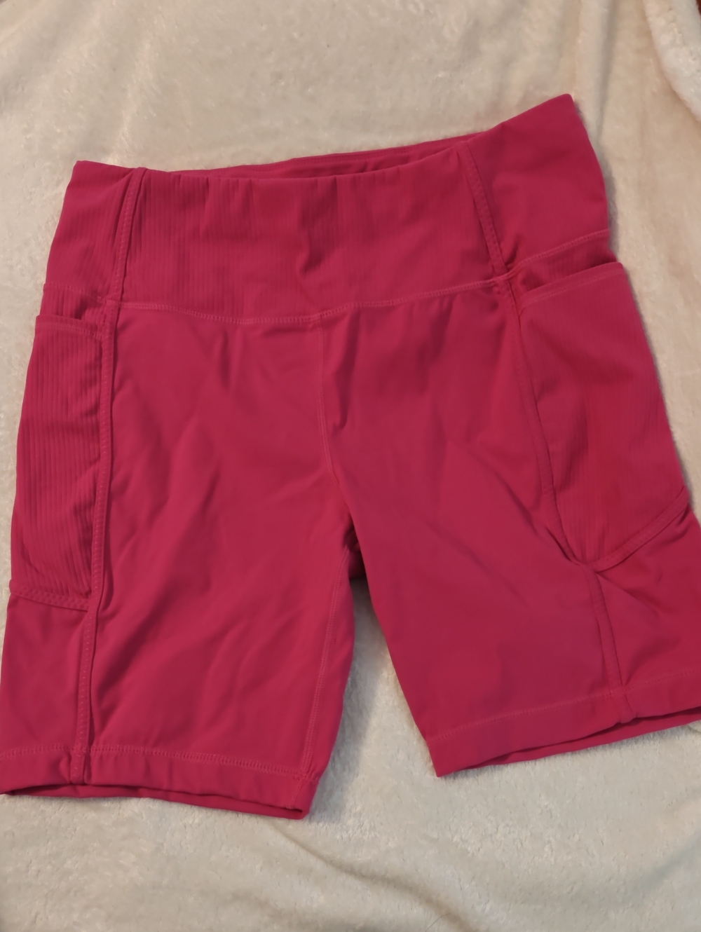Mondetta Bright Pink High-Rise Bike Shorts with Dual Side Pockets